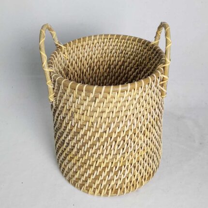 keranjang-rotan-natural-tipe-lombok