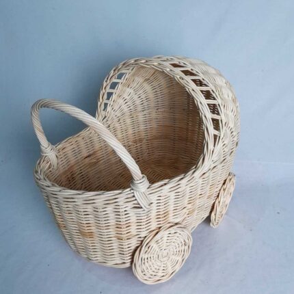 17-b-keranjang-rotan-natural