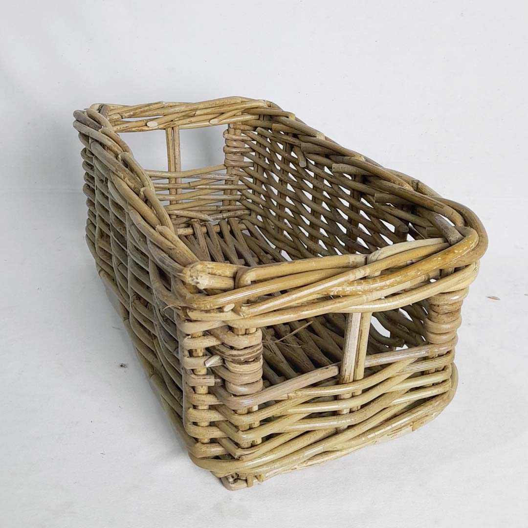 keranjang-rotan-natural-tipe-Kaimana keranjang-rotan-natural-tipe-Kaimana